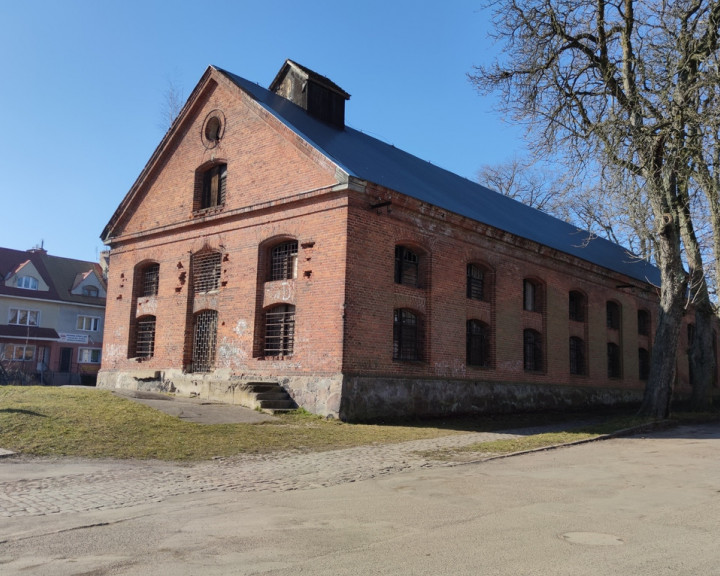 Obiekt Sprzedaż Trzebiatów pl. Lipowy